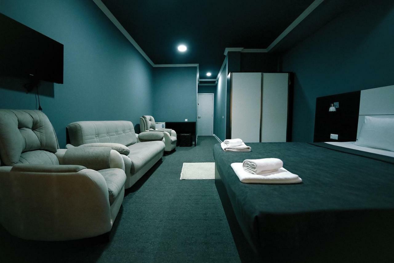 Hotel Rero คูทายสิ ภายนอก รูปภาพ